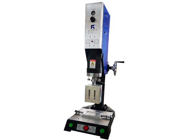 經(jīng)濟(jì)型自動(dòng)追頻焊接機(jī)